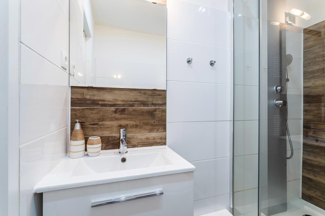 اوسترافا Golden Apartments المظهر الخارجي الصورة